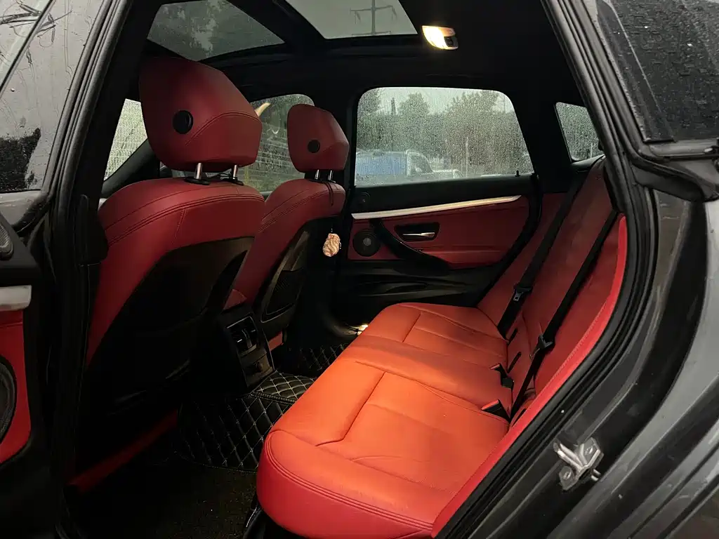 BMW 3 Series GT 2019 — фото 11