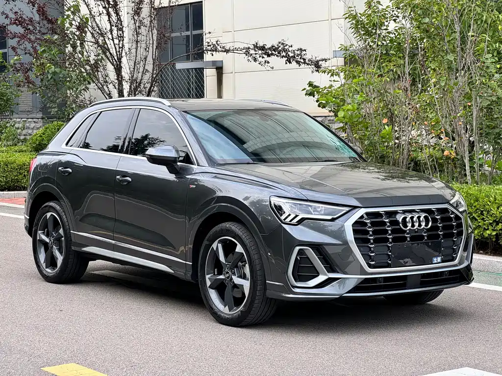 Audi Q3 2023