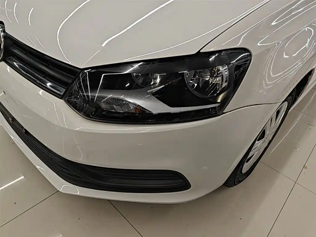 Volkswagen Polo 2019 — фото 24