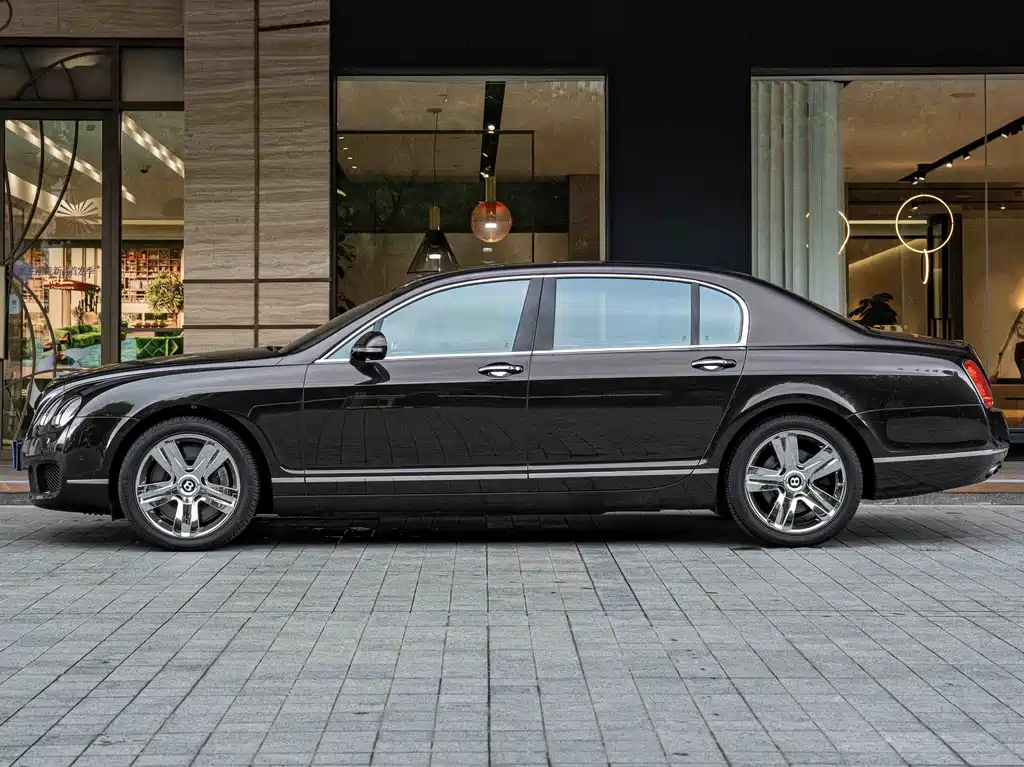 Bentley Flying Spur 2012 — фото 4