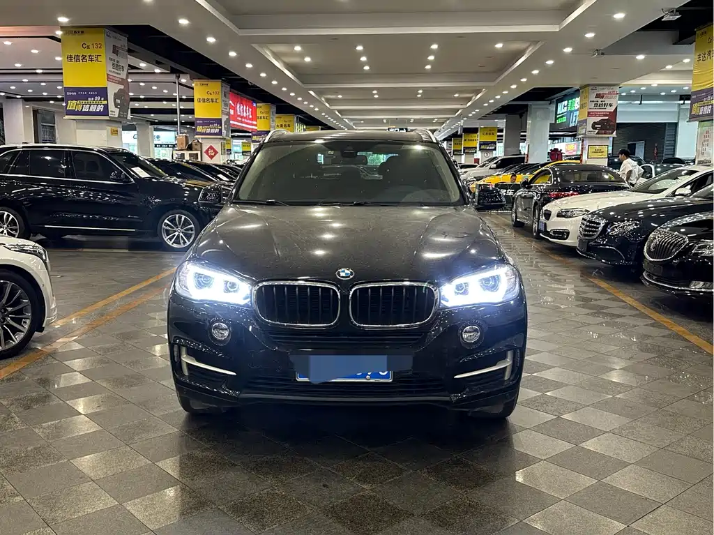 BMW X5 2017 — фото 2