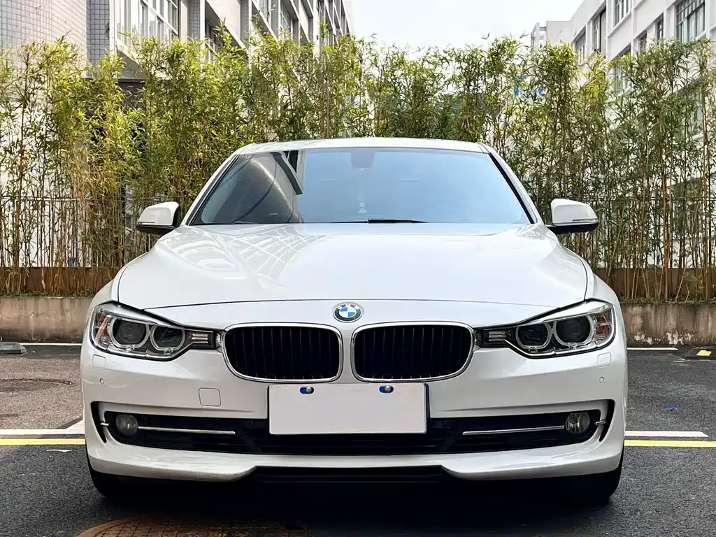 BMW 3 Series 2015 — фото 2
