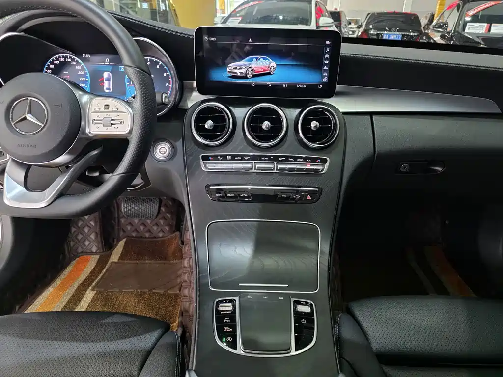 Mercedes-Benz C-Class 2020 — фото 10