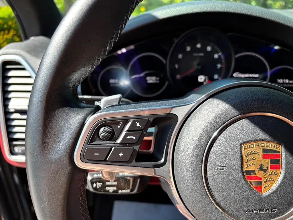 Porsche Cayenne 2021 — фото 15