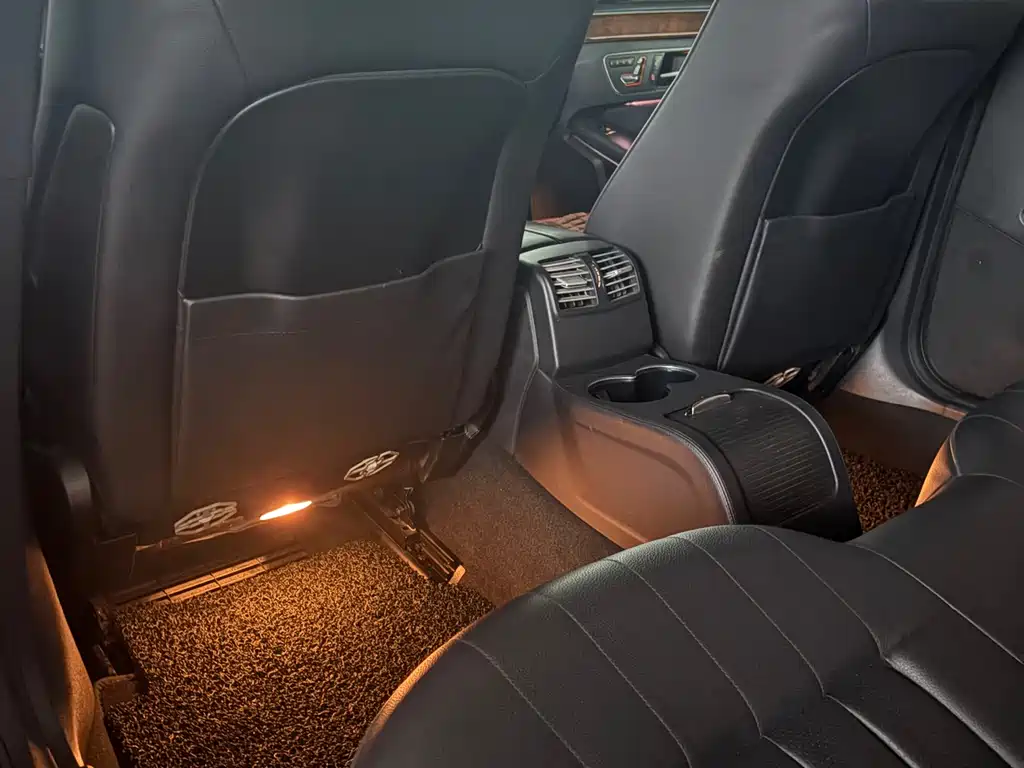Mercedes-Benz E-Class 2016