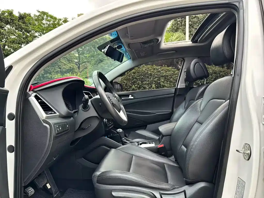 Hyundai Tucson 2017 — фото 4