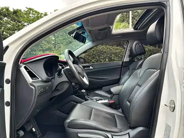 Hyundai Tucson 2015