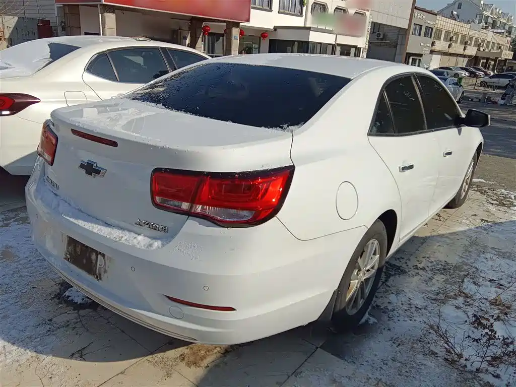 Chevrolet Malibu 2018 — фото 23