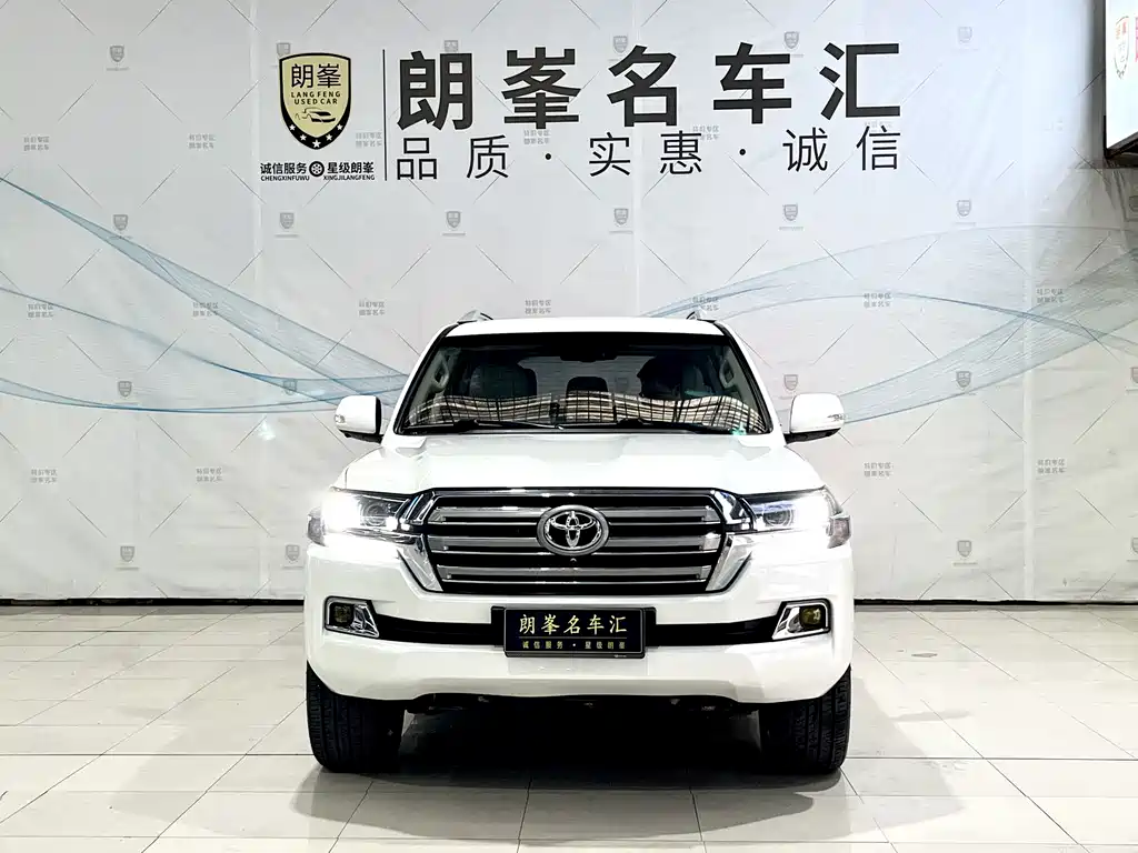 Toyota Land Cruiser 2018 — фото 2
