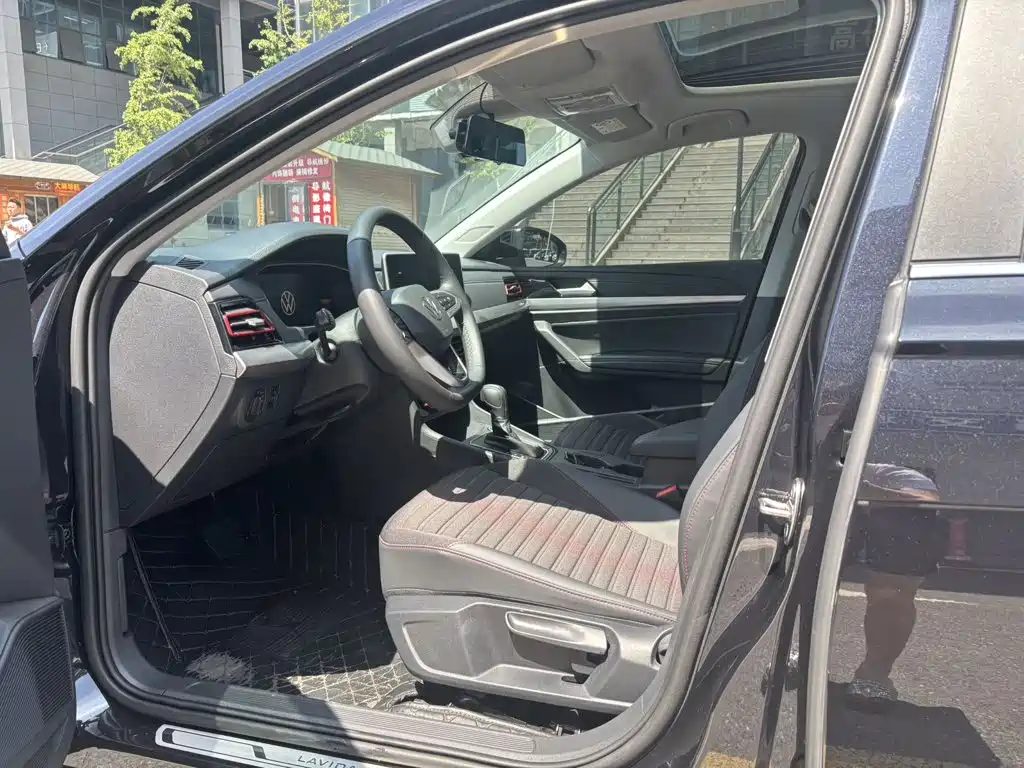 Volkswagen Lavida 2024