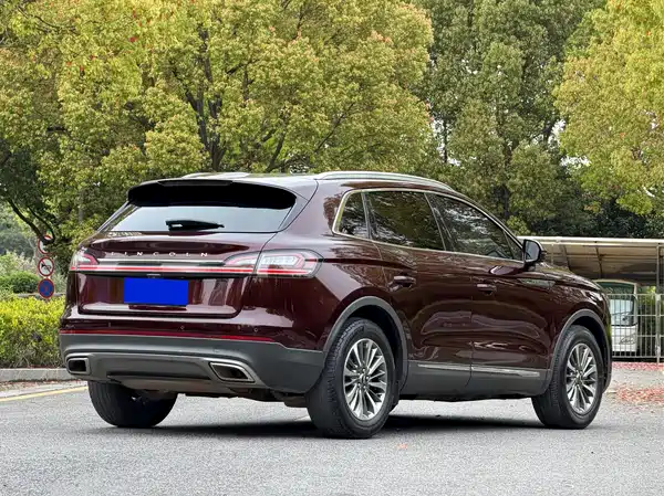 Lincoln Nautilus 2019