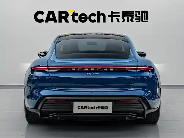 Porsche Taycan 2022