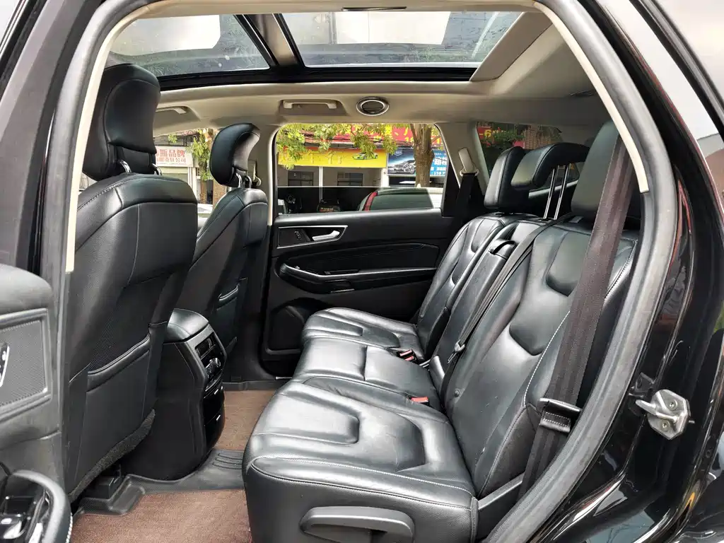 Ford Edge 2015 — фото 7