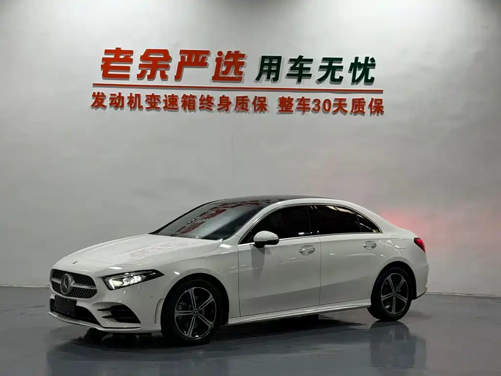Mercedes-Benz A-Class 2023 — фото 1