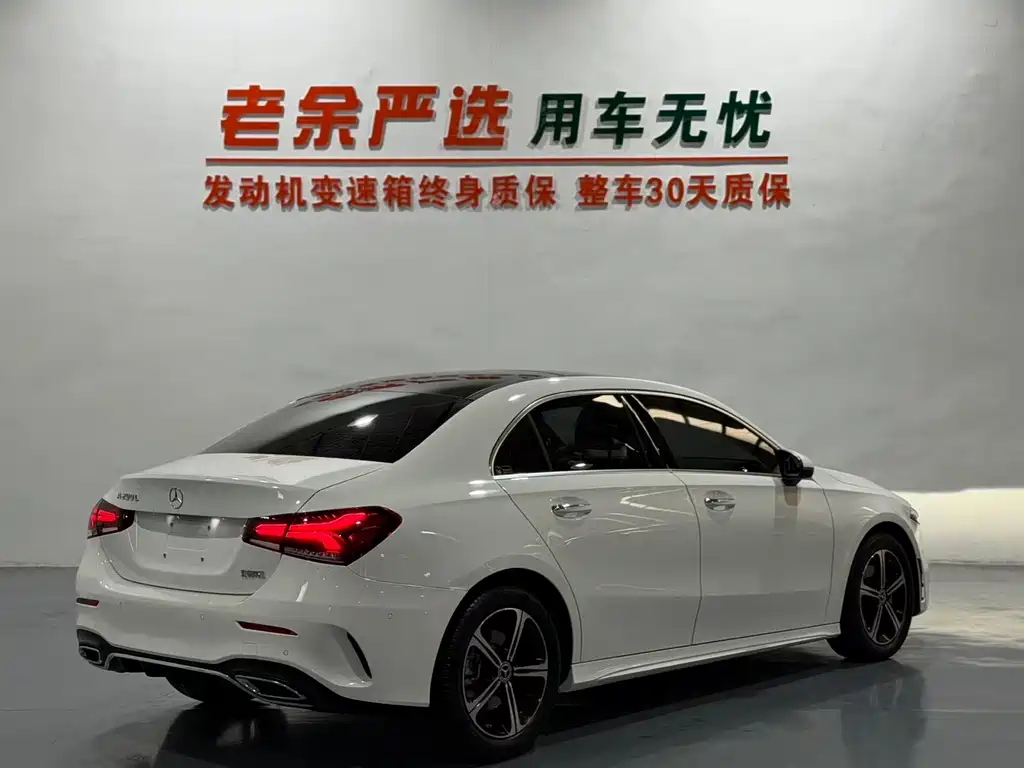 Mercedes-Benz A-Class 2023 — фото 8