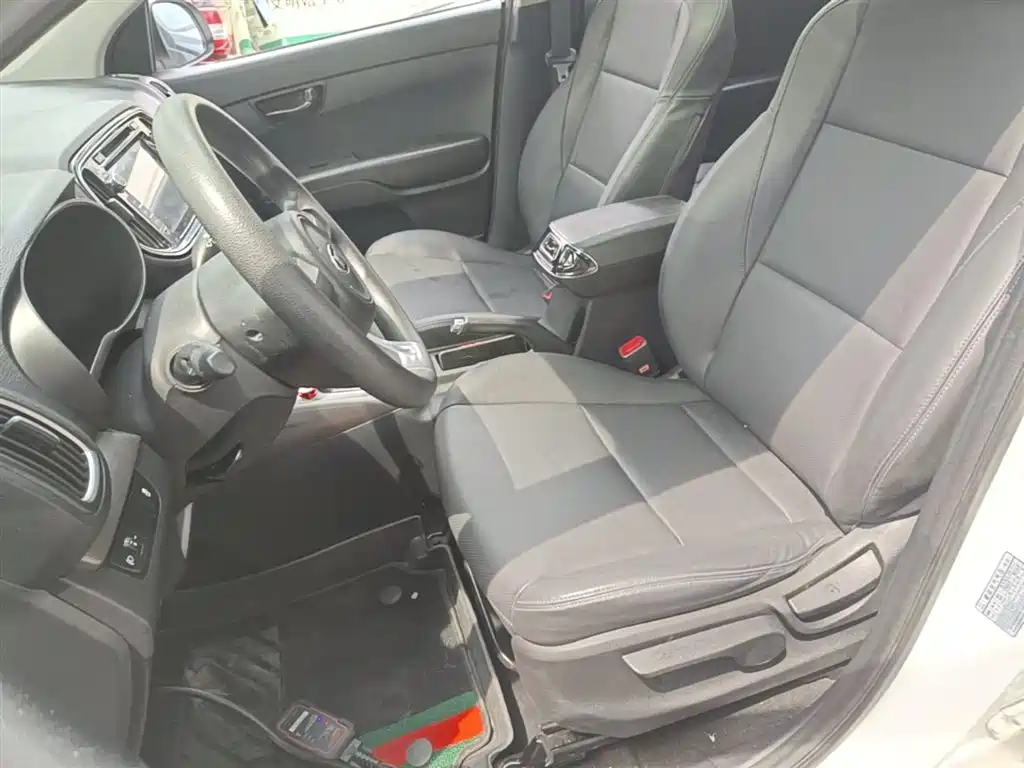 Kia KX3 2016 — фото 15