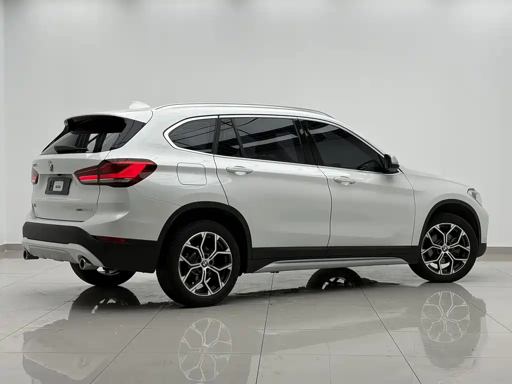 BMW X1 2023 — фото 16