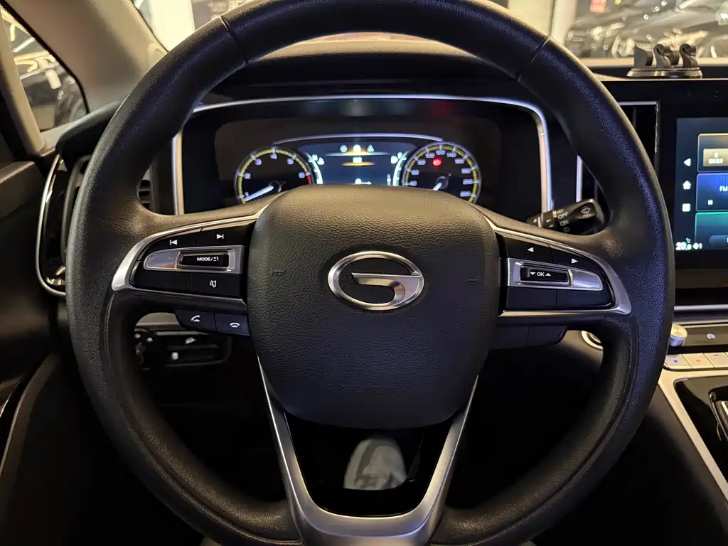 GAC Motor Trumpchi M8 2022 — фото 17