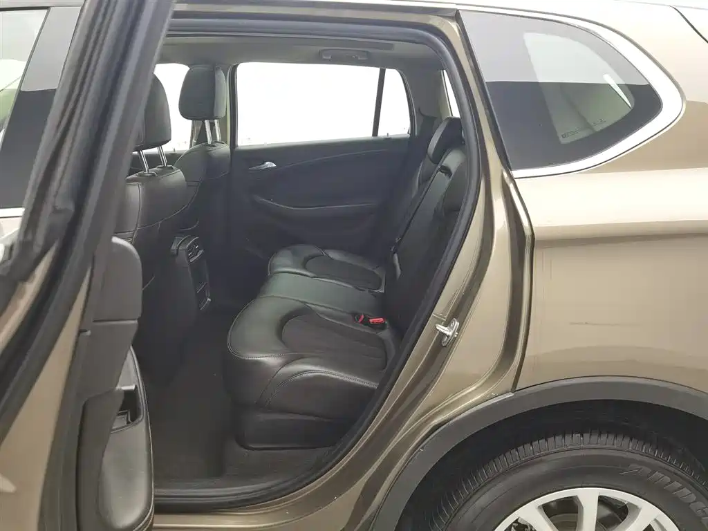 Buick Envision Plus 2017 — фото 15