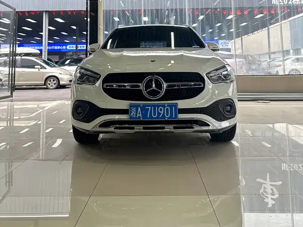 Mercedes-Benz GLA 2022