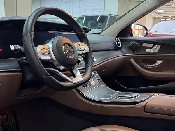 Mercedes-Benz E-Class 2019