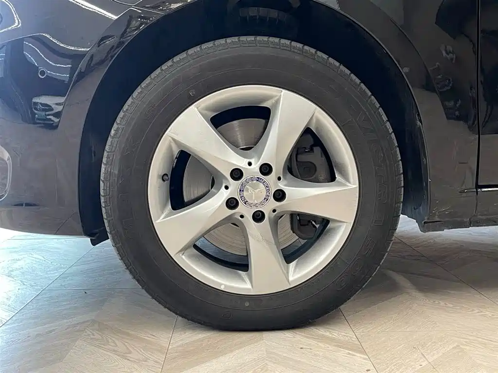Mercedes-Benz Vito 2018 — фото 11