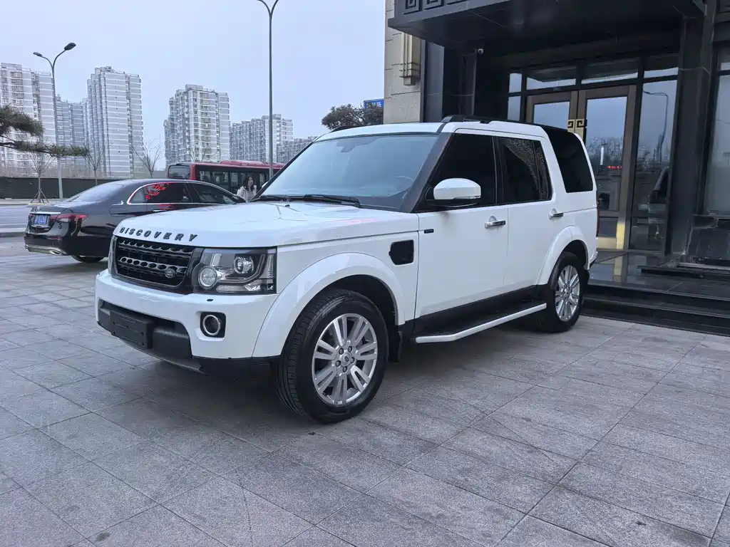Land Rover Discovery 2015 — фото 2