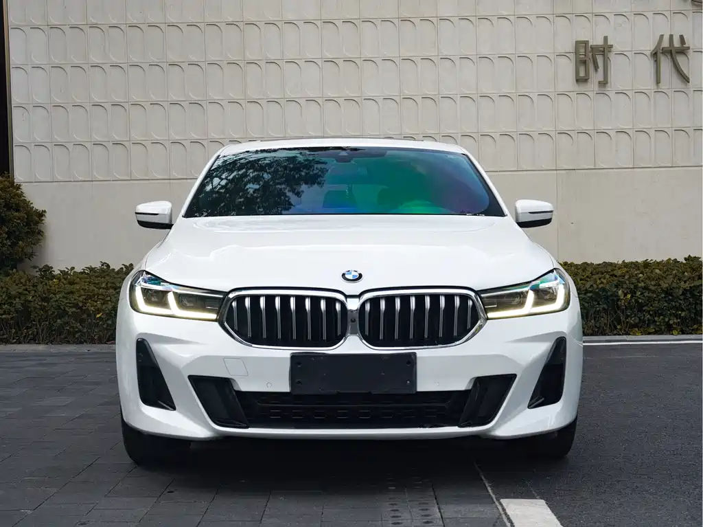 BMW 6 Series GT 2021 — фото 2
