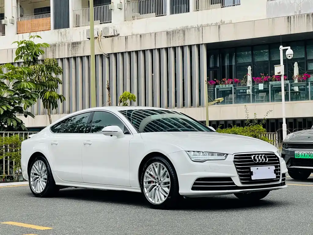 Audi A7 2013 — фото 3