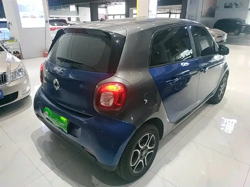 smart Forfour 2019 — фото 7