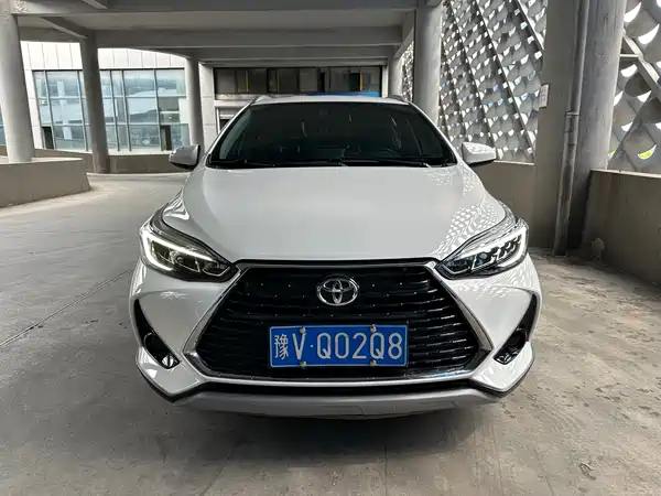 Toyota Yaris L 2022
