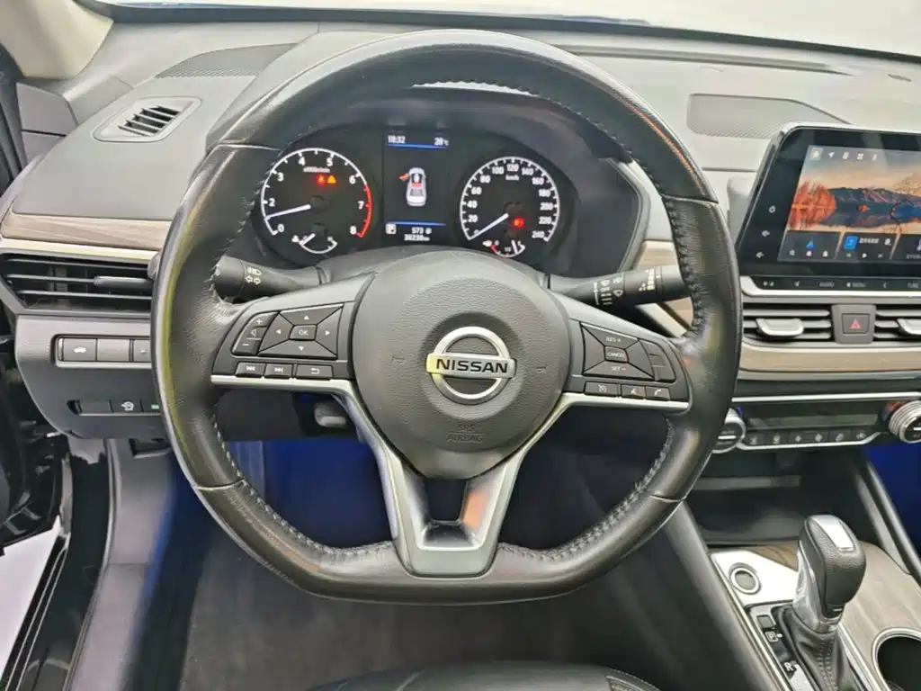 Nissan Teana 2022 — фото 11