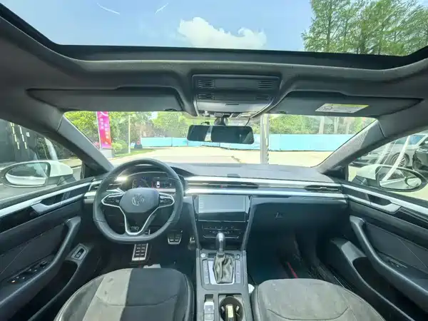 Volkswagen CC 2025