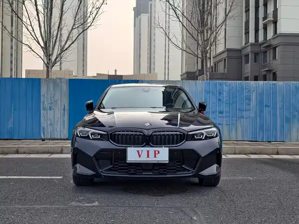BMW 3 Series 2025