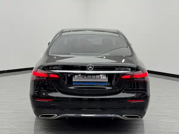 Mercedes-Benz E-Class 2021