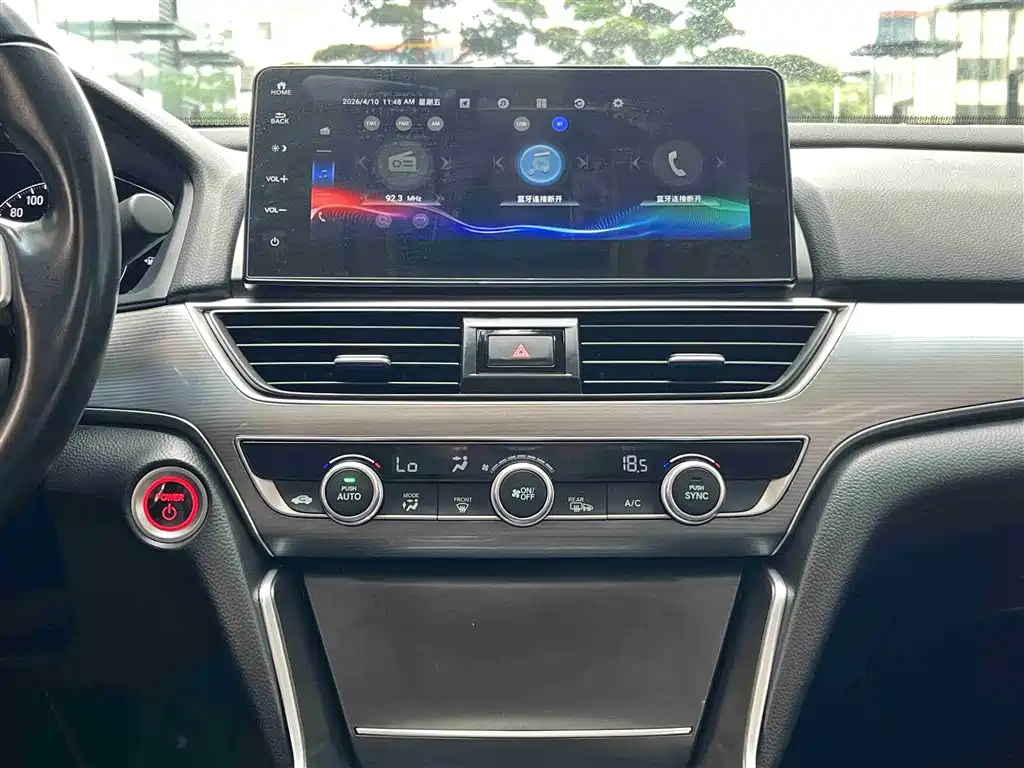 Honda Accord 2022 — фото 32