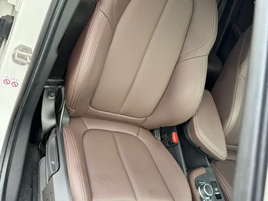 BMW X1 2020 — фото 10
