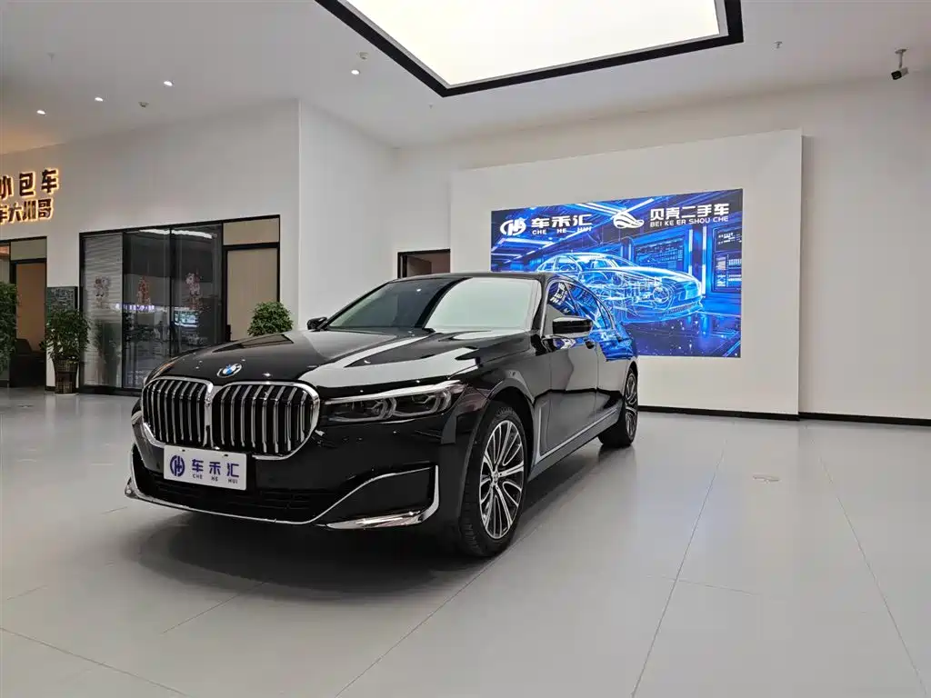 BMW 7 Series 2022 — фото 1