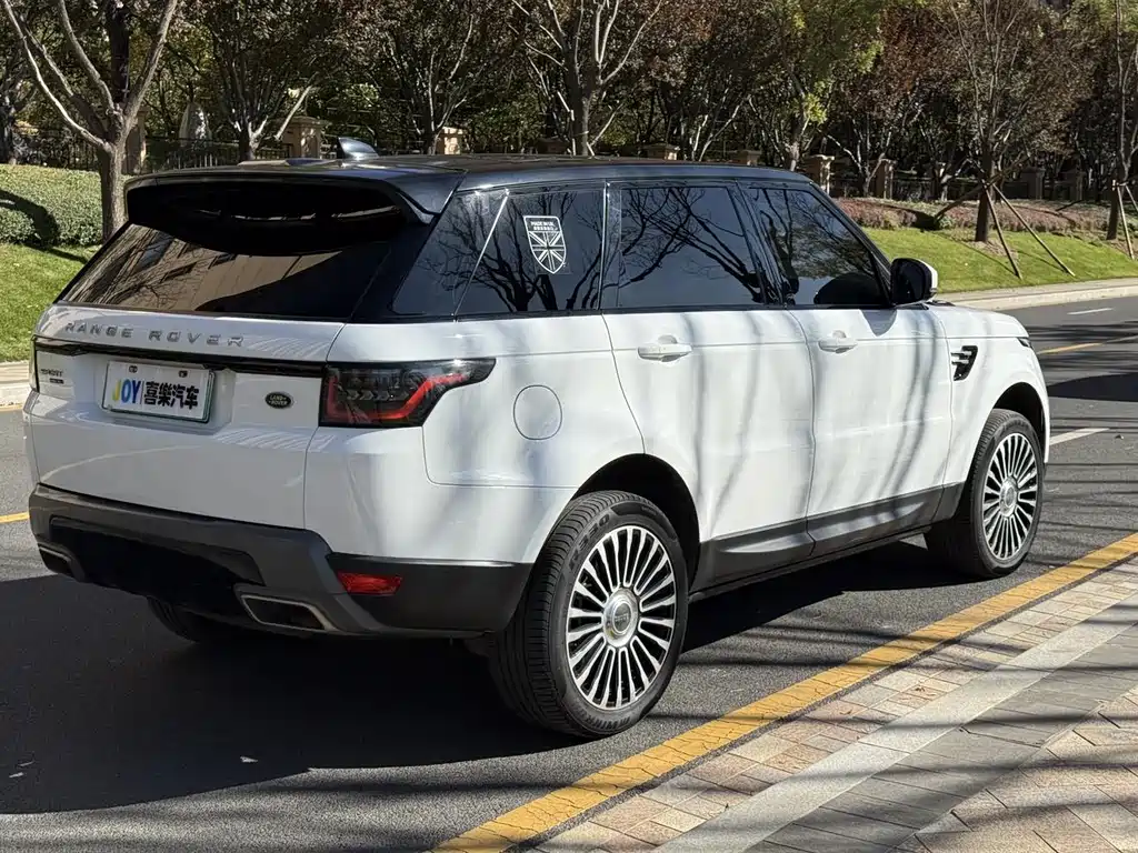 Land Rover Sport PHEV 2021 — фото 4