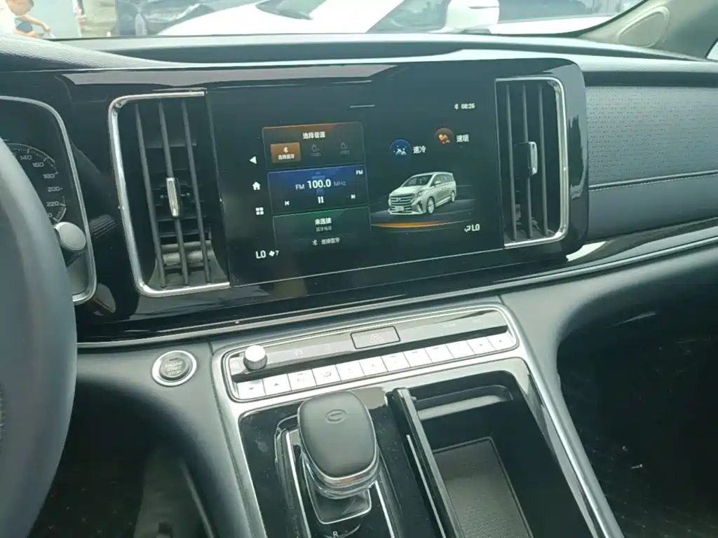 GAC Trumpchi M8 2021 — фото 13