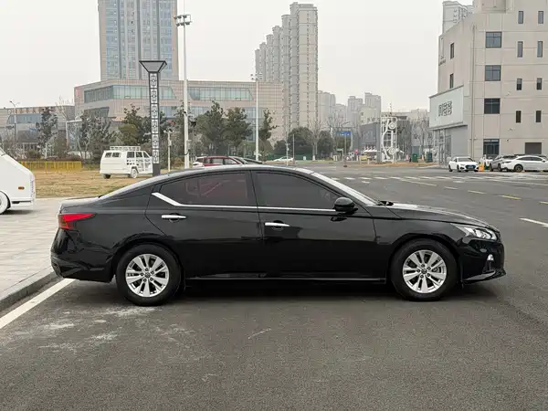 Nissan Teana 2020