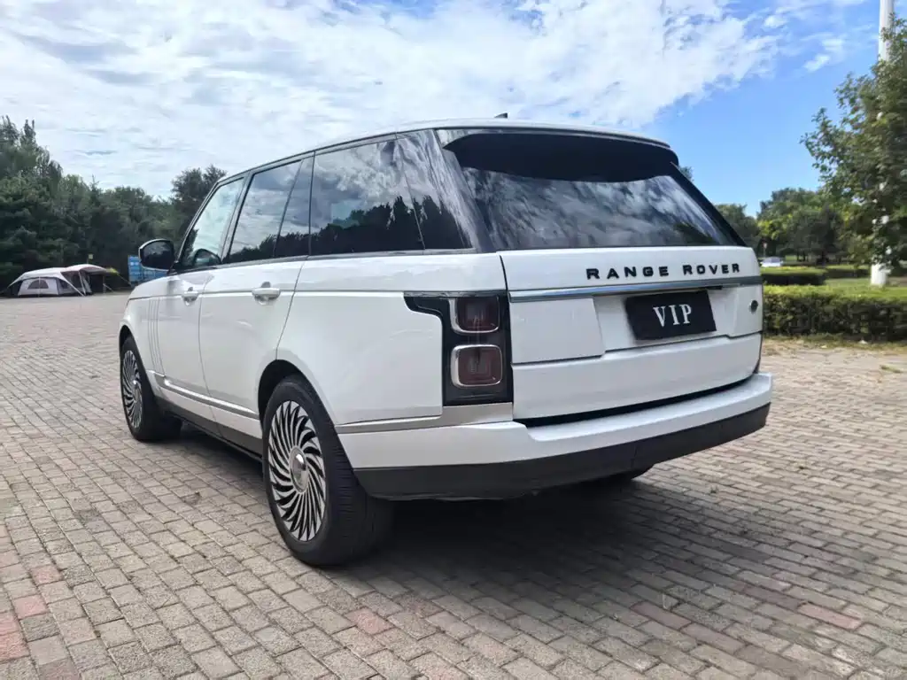 Land Rover Range Rover 2018 — фото 7
