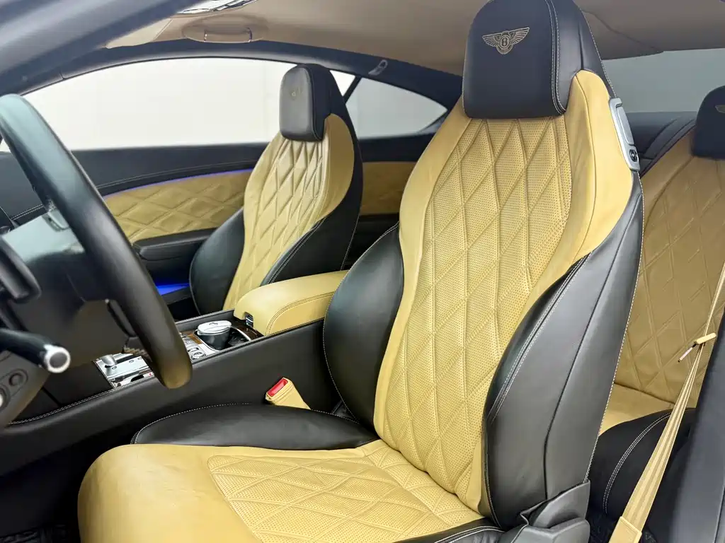 Bentley Continental 2014 — фото 16
