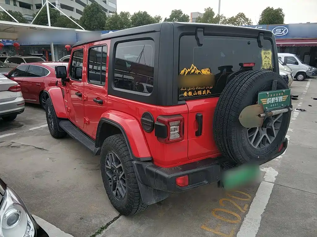 Jeep Wrangler New Energy 2021 — фото 23