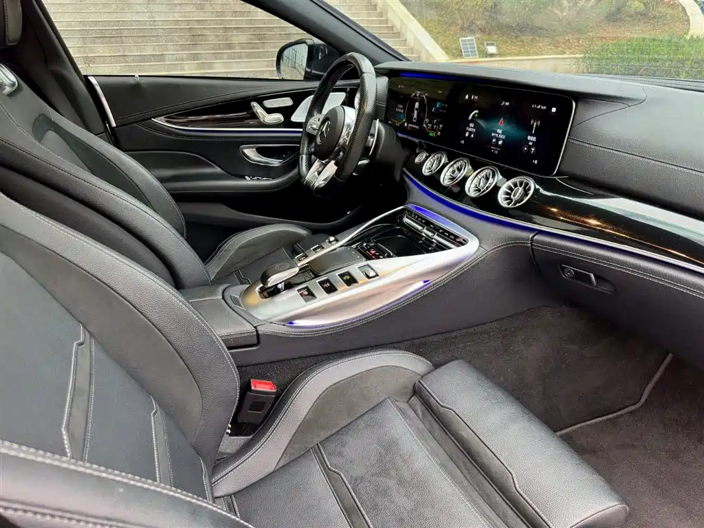 Mercedes-Benz AMG GT 2021 — фото 12