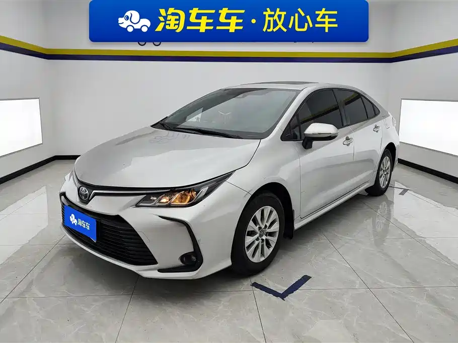 Toyota Corolla 2019 — фото 1