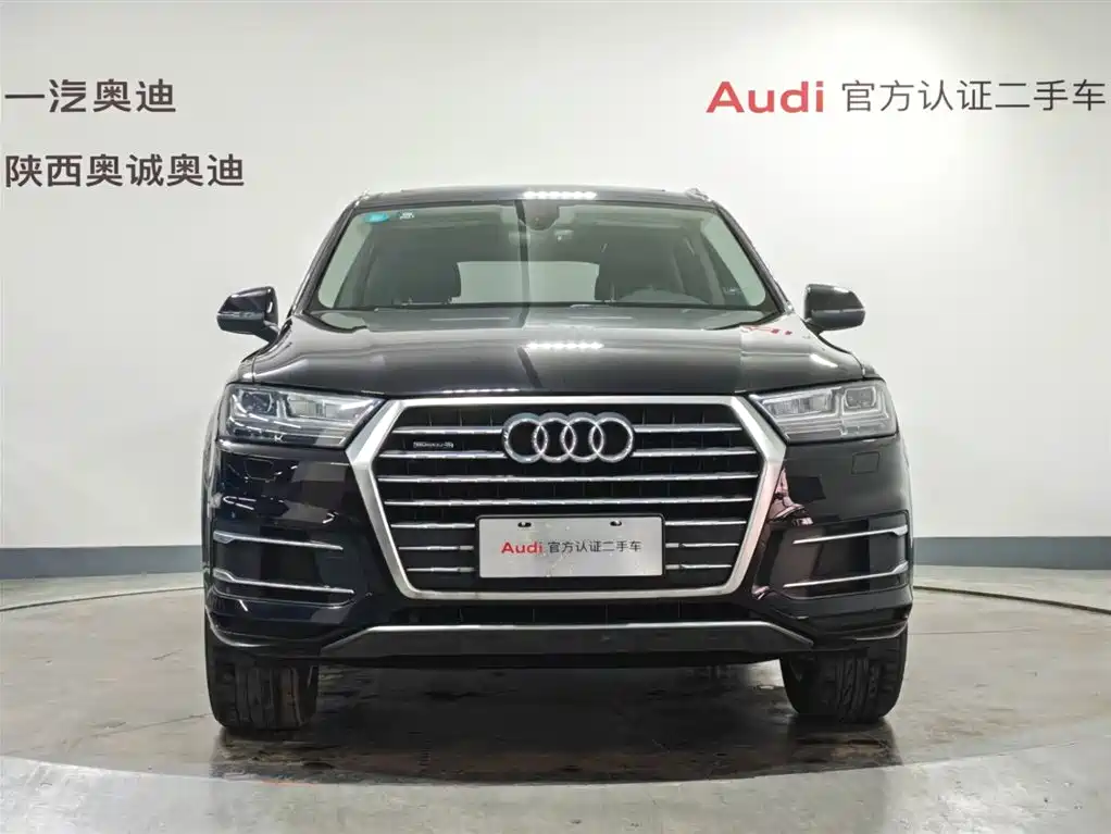 Audi Q7 2019 — фото 2