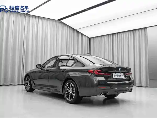 BMW 5 Series 2023