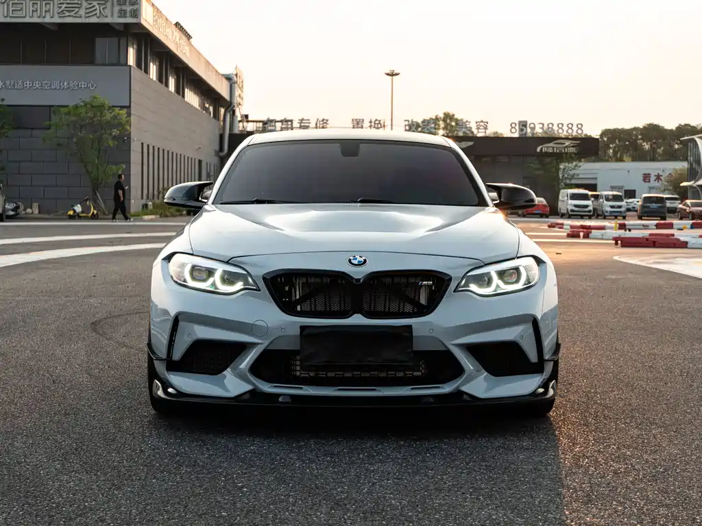 BMW M2 2019 — фото 2