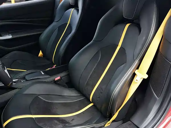 Ferrari F8 2023